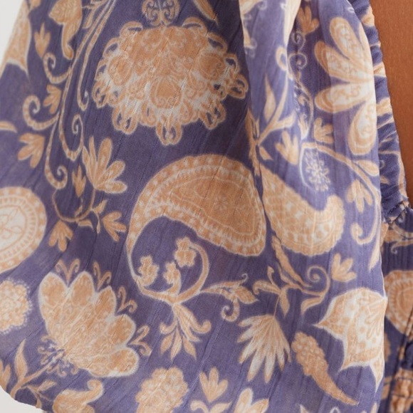Dynamite Top Ruched Bust Square Neck Blouse Paisley Bohemian Blue Tan Spring - Picture 5 of 15